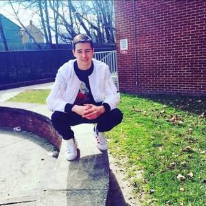 Meet your Posher, Justin